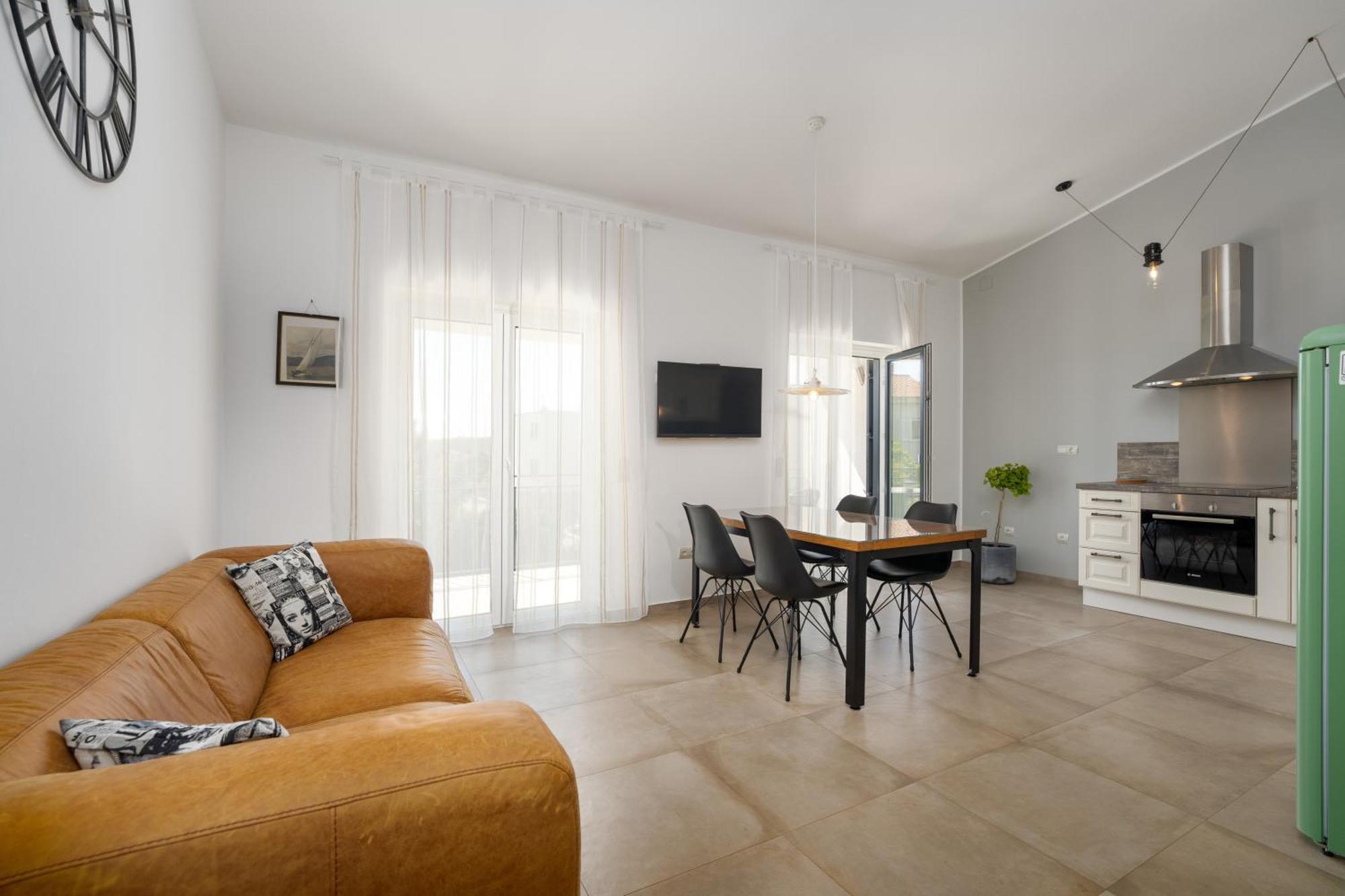 Luxury Apartments Villa San Avia Banjole Esterno foto